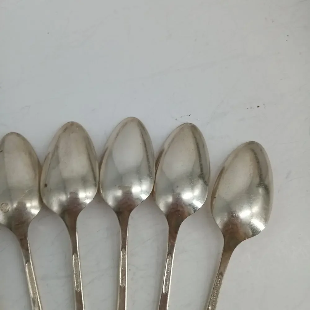 8X SS LADY HAMILTON Gumbo Spoons 1932 Silverplate Community Plate Soup Oneida